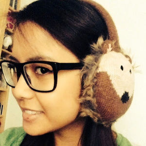 Meet your Posher, Casey